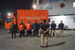 Pj Gubernur Adhy Terjunkan Tim Reaksi Cepat ke Pulau Bawean Bantu Masyarakat Terdampak Gempa Tuban