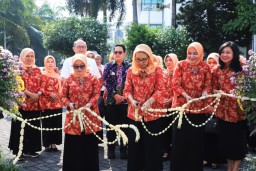 Gelar Bazar Ramadhan, Pj Gubernur Adhy : Jadi Sabuk Pengaman dan Upaya Stabilkan Harga Bahan Pokok