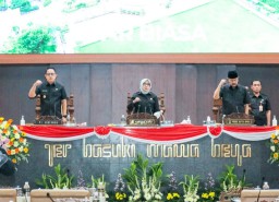 Soal LKPJ 2023, Pj Gubernur Adhy Tegaskan Pentingnya Sinergitas Tingkatkan Capaian IKU Pemprov Jatim