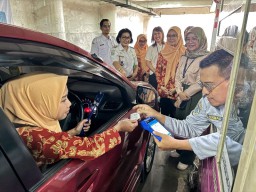 Dishub Surabaya Sediakan Transaksi Pembayaran Cashless dengan EDC dan Handheld di 7 Titik Parkir Tempat Khusus