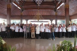 Bupati Mojokerto Ikfina Ajak Desa Untuk Terus Berinovasi