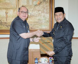 Wabup Subandi Jabat PlT Bupati Lanjutkan Estafet Kepemimpinan Gus Muhdlor