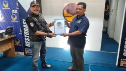 Sutrisno, SH Kembalikan Berkas Pendaftaran Bacabup Blitar ke DPD Partai Nasdem