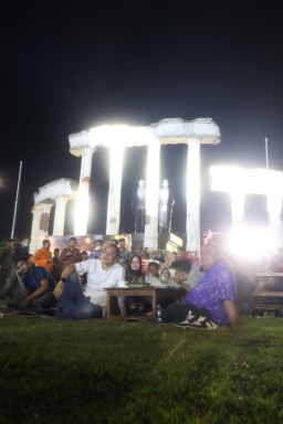 Digelar Sebulan Sekali, Wali Kota Eri Cahyadi Gratiskan Tiket Masuk ‘Night at The Museum’