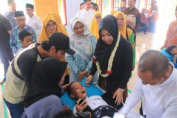 Hadiri Khitanan Massal dan Penyembelihan Kurban PAY Dlanggu, Ikfina Apresiasi Pengurus dan Donatur