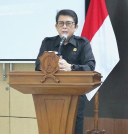 Pj Bupati Adriyanto Dorong Semua Pihak Komitmen dan Serius Tangani Kemiskinan di Bojonegoro