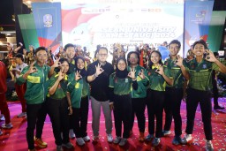 Pj. Gubernur Adhy Ajak Delegasi 11 Negara Peserta AUG 2024 Nikmati Sajian Khas Jawa Timur di Grahadi