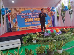 SDN Meri Lepas 57 Siswa, Kasek Meri : Semoga Berhasil di Tempat Baru