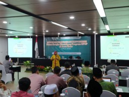 Diskop dan UKM Jatim Dukung Pengembangan Usaha Pesantren