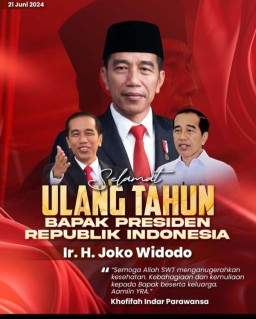Dari Tanah Suci, Khofifah Doakan Presiden Joko Widodo