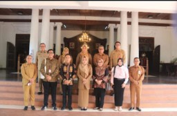 Bupati Ikfina Luncurkan Inovasi Mojosakti Sambil Ajak Dukung Aplikasi Tumbas Jadi 5 Besar