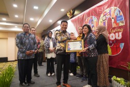 Beri Penghargaan Pendonor Darah, Plt Bupati Subandi: Donor Darah Itu Penyelamat Sesama