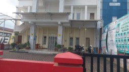 Warga Desa Mangliawan Terbantu Dengan Pelayanan Program Dapur Pos Gizi dan PTSL