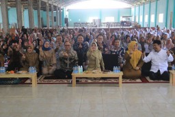 Pemkab Mojokerto Gandeng  Ajinomoto Kuatkan Program SLP, Bupati Ikfina Harapkan Santri Tumbuh Sehat dan Cerdas 