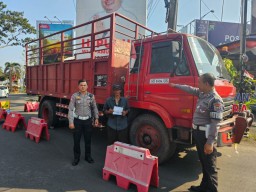 Truk Overload yang Viral di Medsos Langsung Ditindak Tegas Satlantas Polres Malang