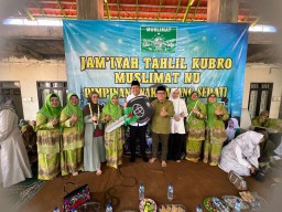 Mas Iin Wujudkan Aspirasi PAC Muslimat Sedati untuk Mendapatkan Mobil Operasional dari Pemprov Jatim