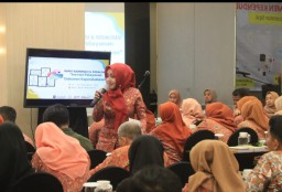 Gelar Rakor dan Sosialisasi, Bupati Ikfina : Kita Permudah Layanan Dasar Kependudukan Sampai Desa