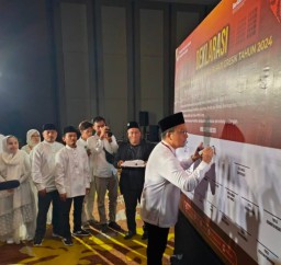 Komitmen Jalankan Kampanye Damai di Pilkada Gresik 2024