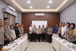 Polres Blitar Lakukan Studi Kelayakan Pembentukan Satpolairud di Pantai Tambakrejo