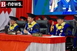 Wisuda 702 Taruna Sekolah Tinggi Pertanahan Nasional, Menteri AHY: Jangan Pernah Berhenti Belajar