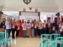 PT PLN NP Gresik Dukung Pelatihan Administrasi Keuangan Bagi UMKM Gending