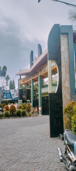 Diduga Karyawan Unitomo Ketangkap Narkoba, Kampus Tegaskan Siap Pecat 