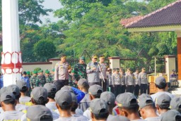 Kapolres Blitar Hadiri Apel Linmas Serentak dan Rakor Lintas Sektoral Persiapan Pilkada 2024