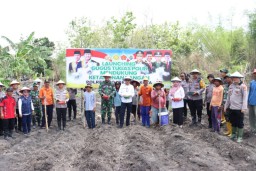 Polres Mojokerto Kota Launching Gugus Tugas Bersama Poktan Karya Tani Dukung Ketahanan Pangan 