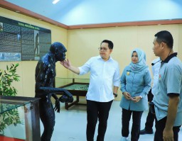 Pj. Gubernur Adhy Dukung Upaya Revitalisasi dan Pengembangan Bangunan Bersejarah di Jatim