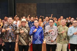 Hadiri Gebyar Musim Giling Tebu, Pj. Gubernur Ajak Wujudkan Swasembada dan Lumbung Gula di Jatim