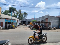 Pemerintah Desa Lorejo Tingkatkan PAD Melalui Renovasi Kios Pasar Gawang