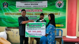 Pemdes Bacem Salurkan BLT DD Kepada 40 KPM di Penghujung Tahun