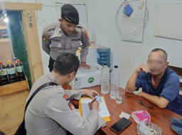 Edarkan Miras Ilegal, Warga Prajurit Kulon Ditangkap Polres Kota Mojokerto