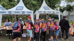 Gelar Tunjungan Loop, BRI Surabaya Kusuma Bangsa Sasar Komunitas Olahragawan di Surabaya