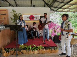 The Onsen Hot Spring Resort, Suguhkan Live Music dari MN Media Entertainment 