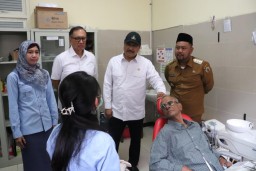 Kado Spesial Lansia dari Presiden Prabowo, Pemkab Gresik Bikin Cek Kesehatan Gratis