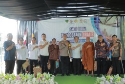 Polres Blitar Hadiri Pengobatan Gratis Hikmahbudhi di Vihara Bodhi Amatta