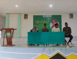 YDSF Gresik Gelar Workshop Penguatan Branding Lembaga Melalui Peran Kehumasan