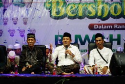 Hadiri Ruwah Desa Waung, Plt. Bupati Sidoarjo Sampaikan Program Prioritas