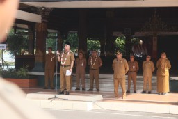 Apel Perdana, Bupati Mojokerto Gus Barra Tepis Isu Jual Beli Jabatan