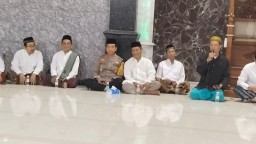 MUI Kebomas Beserta Forkopimcam Safari Ramadhan di Masjid Kawisanyar