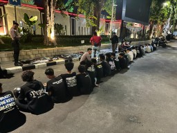 Ops Ketupat Semeru Polrestabes Surabaya Jaring Puluhan Remaja yang Bikin Onar Tutup Jalan