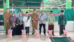 Wabup Rizal Bagikan Bansos 2.220 Kg Beras Kepada 5 LKSA