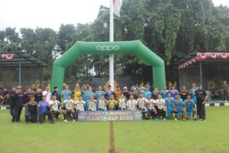 Turnamen Sepak Bola Ajusta Cup 2025 Digelar Yonarmed 1 Kostrad di Lapangan Soedirman