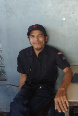 Buruh Dari FNPBI Gresik Turun ke Jalan Peringati May Day