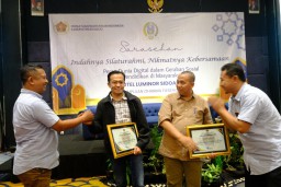 Kolaborasi PWI Sidoarjo dan Komisi A DPRD Jatim untuk Peningkatan Literasi Digital