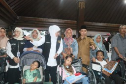 Kabupaten Mojokerto Terima Sembilan Bansos dari Pemprov Jatim