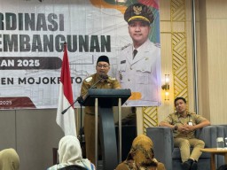 Pemkab Mojokerto Kucurkan Rp32,12 Miliar untuk 67 Desa, Fokus Infrastruktur