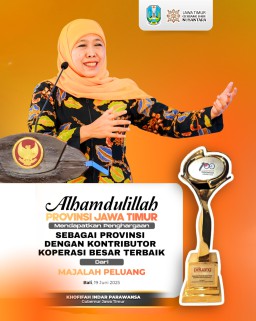 Raih Penghargaan Kontributor Koperasi Besar Terbaik, Khofifah: 28.534 Koperasi di Jatim Gerakkan Ekonomi Kerakyatan