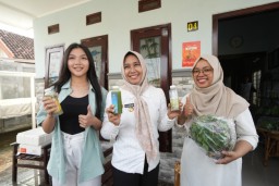 Sambang UMKM, Ning Ita Ajak Masyarakat Beli di Usaha Mikro